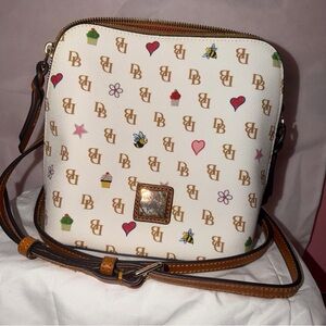 Dooney & Bourke Gretta Novelty Suki Crossbody White Trixie NWT